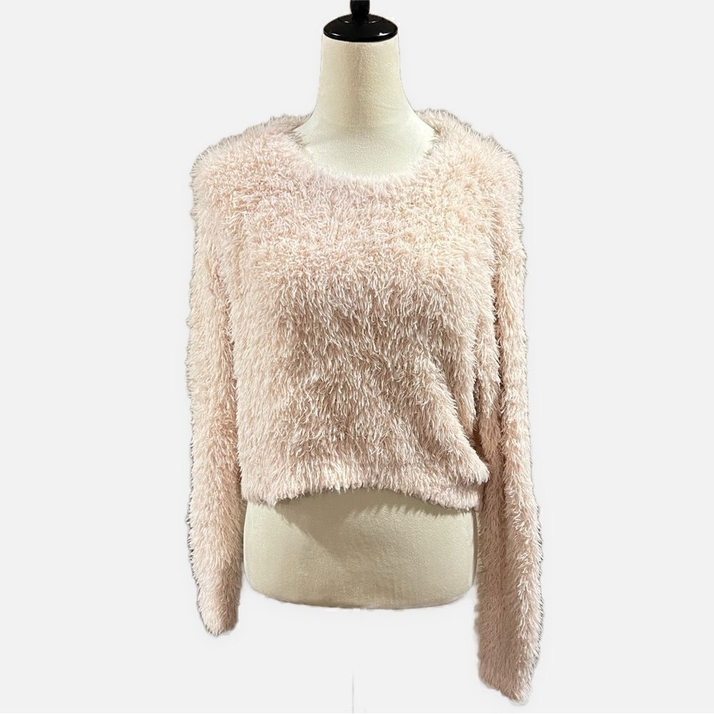 Love Tree eyelash cream sweater